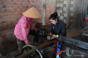 Traditional Brick and Pottery Villages of Vinh Long Vietnam Travel Guide - image 6