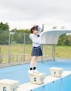 Sayuri Date 1st Photo Book 'Ashiato': A Beautiful 105-Page Debut - image 18