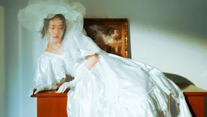 Art Language Vol.6285 featuring Xiao An: A Masterpiece of Contemporary Portrait Photography by YiTuYu - image 5