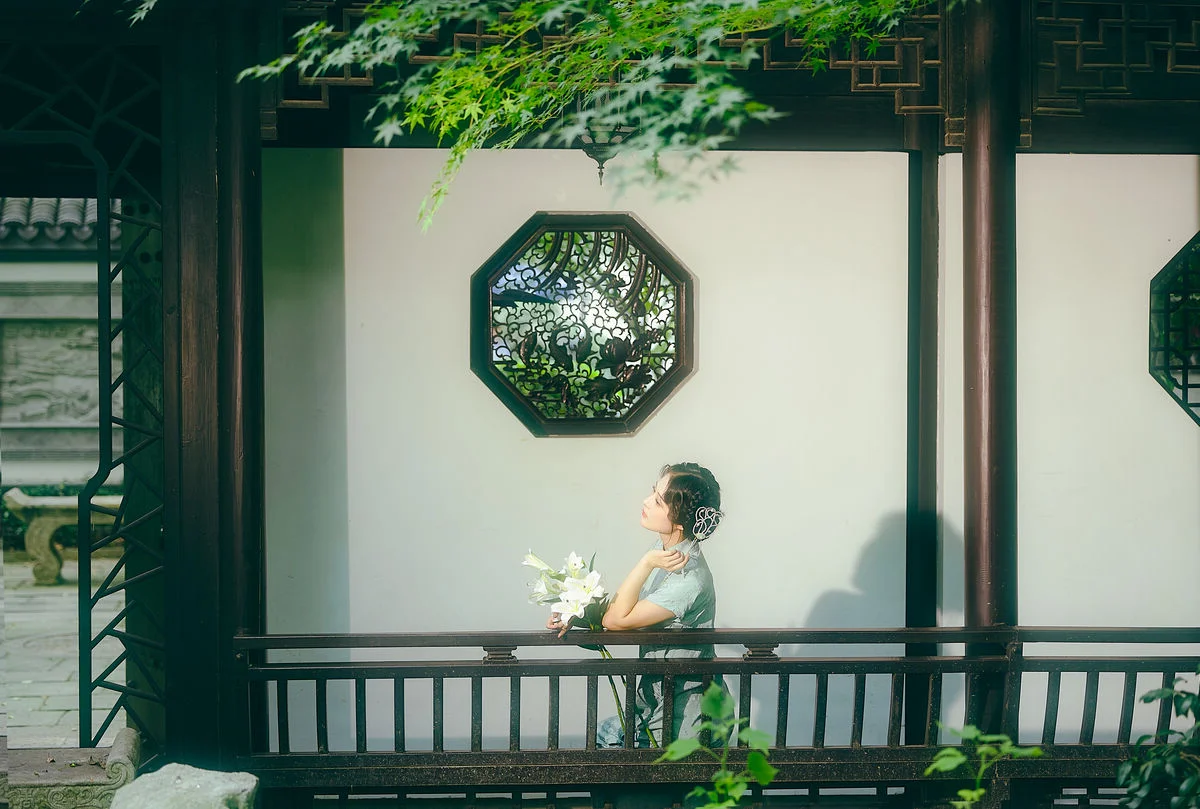 The Aesthetic Journey of YiTuYu Vol.7698 Featuring Yu Yuan Yi Wan