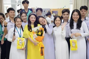 Midu’s Ageless Beauty: How the Vietnamese Actress and Lecturer Maintains Her Youthful Glow - image 3