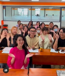 Midu’s Ageless Beauty: How the Vietnamese Actress and Lecturer Maintains Her Youthful Glow - image 1