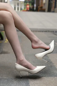 IESS Model Tuantuan in Elegant Gray Silk Stockings and Blue Mini Skirt Fashion Collection - image 61