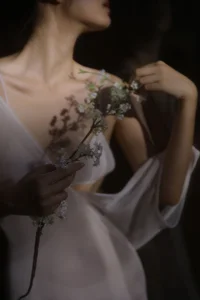 Modern Aesthetics in YiTuYu Art Language Vol.10305 with Liu Liu - image 6