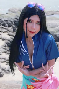 Captivating Nico Robin Cosplay by lMusicl: A Sun-Drenched Seaside Adventure - image 9