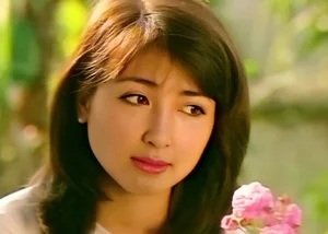 Timeless Elegance: Actress Khanh Huyen’s Radiant Beauty and Career at Age 53 - image 3