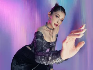 Kha Nhu’s Serene Nature Photoshoot: A Fusion of Comedy, Beauty, and Natural Landscapes - image 0