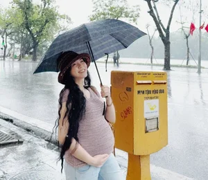 Hanoi's 'Unique Name' Hot Girl Shows Off Stunning Baby Bump in Final Pregnancy Stages - image 7
