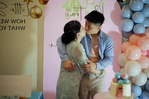 Hanoi's 'Unique Name' Hot Girl Shows Off Stunning Baby Bump in Final Pregnancy Stages - image 0