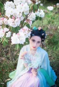 YiTuYu Art Language Vol.7580 Ban Xia Xia Xia: Capturing the Vibrant Spirit of Modern Portraiture - image 6