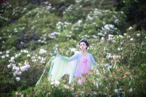 YiTuYu Art Language Vol.7580 Ban Xia Xia Xia: Capturing the Vibrant Spirit of Modern Portraiture - image 4