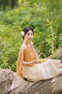 Traditional Grace: Mianmian as a Dai Ethnic Girl in YITUYU Art Language - image 16