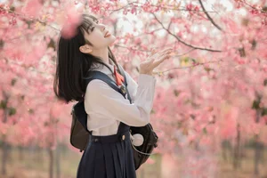 Elegant Spring Portraiture: Jian Xiao Cheng in Art Language Vol.9389 – Serenity Under the Red Cherry Tree - image 5