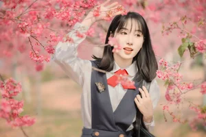 Elegant Spring Portraiture: Jian Xiao Cheng in Art Language Vol.9389 – Serenity Under the Red Cherry Tree - image 21