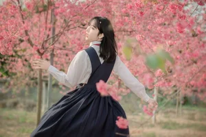 Elegant Spring Portraiture: Jian Xiao Cheng in Art Language Vol.9389 – Serenity Under the Red Cherry Tree - image 11