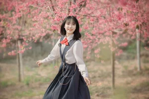 Elegant Spring Portraiture: Jian Xiao Cheng in Art Language Vol.9389 – Serenity Under the Red Cherry Tree - image 18