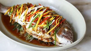 Traditional Chinese New Year Food: Symbolism and Must-Try Dishes for Prosperity - image 2