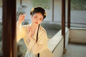 Elegant Visuals in YiTuYu Art Language Vol.4565 Xi Mu Ruo Ying Collection - image 6