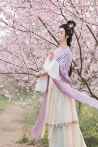 Sophisticated Artistry: YiTuYu Art Language Vol.6800 with Ren Jian Yue-su Chen - image 22