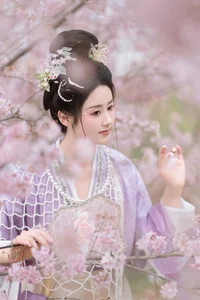 Sophisticated Artistry: YiTuYu Art Language Vol.6800 with Ren Jian Yue-su Chen - image 7