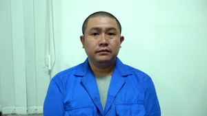 Ho Chi Minh City Police Crack Down on Major Fake Document and Seal Forgery Ring - image 11
