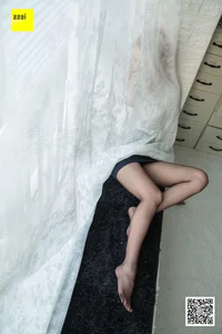 IESS Qiu Qiu: Qiu Jie's Black Silk Scrutiny Fashion Photography Set - image 49