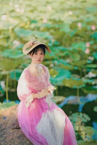 YiTuYu Art Language Vol.7402: The Versatile Beauty of Xiao Xiao Yu - image 11