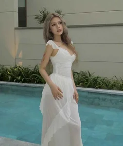 The Radiant Beauty of Xoài Non: A Look at Her Style Before Recent Marriage Rumors - image 0