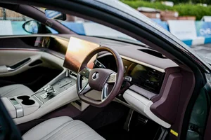 BYD Denza Z9GT Spotted in Vietnam: A New Era for Electric Luxury Supercars - image 9