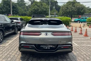 BYD Denza Z9GT Spotted in Vietnam: A New Era for Electric Luxury Supercars - image 1