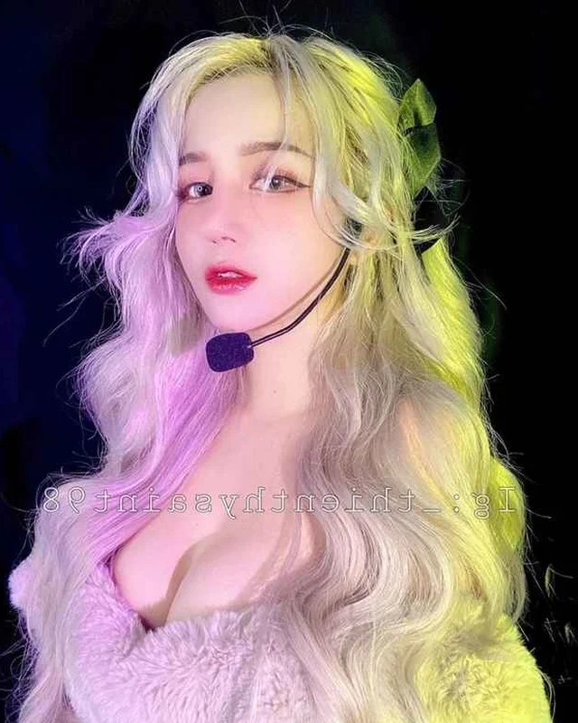 Phan Hoang Thien Thy: Authenticity and Beauty of the Famous Streamer