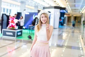 Trending Thai Influencer Captivates Fans with Bold Fashion and Energetic Dance Moves - image 1