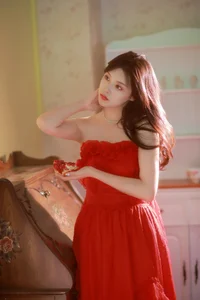 YITUYU Art Language 2024.06.16: Capturing the Elegance of Zhang Yanqiu in Pomegranate Themes - image 7