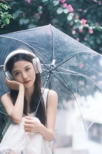 Elegant Portraiture: YiTuYu Art Language Vol.5818 Featuring Model YYYY - image 14