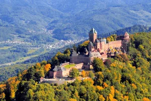 8 Most Beautiful Castles in Europe: A Fairytale Travel Guide for History Lovers - image 6