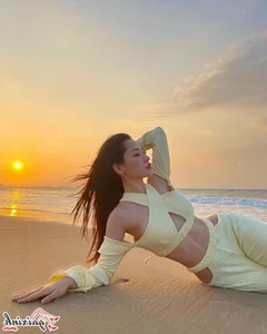 Chi Pu’s Summer Style: A Collection of Stunning Bikini and High-Fashion Photography - image 35