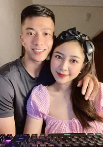The Stunning Beauty of Vo Nhat Linh: Phan Van Duc’s Wife and Their Lavish Lifestyle - image 0