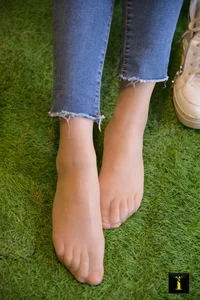IESS Model Xiao Jie 136 Double Layer Socks Fashion Gallery - image 57