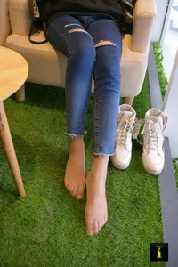 IESS Model Xiao Jie 136 Double Layer Socks Fashion Gallery - image 11