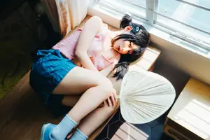 Coser Chunmomo's Dreamy Selfie Moments Part02: Captivating Beauty by the Window - image 21