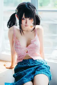 Coser Chunmomo's Dreamy Selfie Moments Part02: Captivating Beauty by the Window - image 11