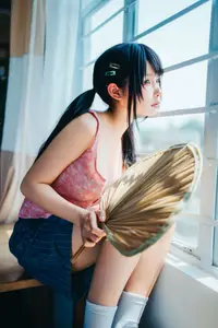 Coser Chunmomo's Dreamy Selfie Moments Part02: Captivating Beauty by the Window - image 19