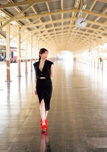 Akari Mitani Continues Her Stunning Visual Journey in Pleasure Part 02 - image 1