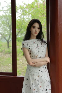 YiTuYu Art Language Vol.6826 Featuring Elaine: A Masterclass in Portrait Photography - image 11