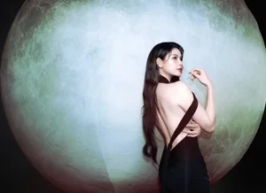 Truong Quynh Anh Captivates Fans with Stunning Visuals: A Deep Dive into Her Radiant Style and Career - image 6