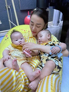 Phuong Oanh Celebrates Special Occasion with Unique Gift from Shark Binh - image 3