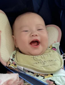 Phuong Oanh Celebrates Special Occasion with Unique Gift from Shark Binh - image 0