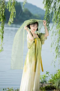 Captivating Expressions: YiTuYu Art Language Vol.7153 Jiao Yi Zhi Sui Sui - image 7