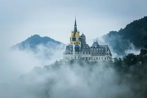 Top 5 Enchanting Destinations for Your Lunar New Year Tet Holiday Check-In - image 6