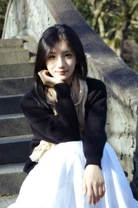 YiTuYu Art Language Vol.7225: Sha Sha Shuai Shuai Yu’s Captivating Visual Story - image 6